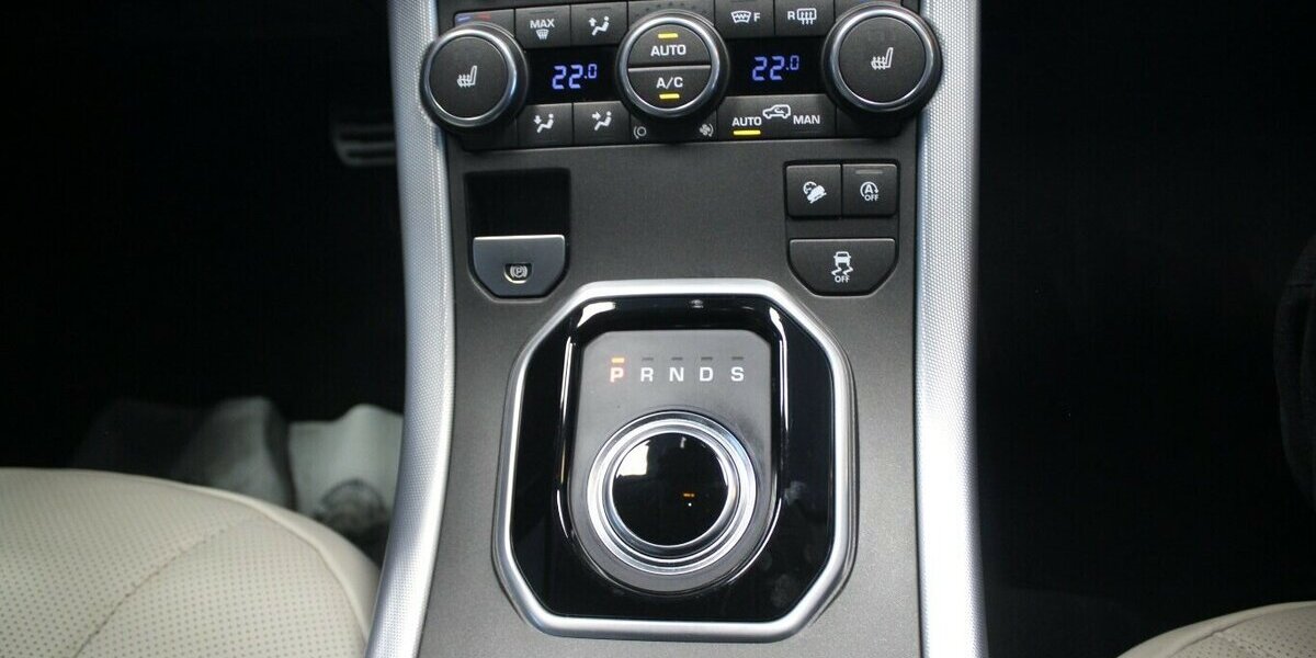 Land Rover Range Rover Evoque 2.0 SI4 HSE Dynamic 65.380 km 23.980 &euro; Euskirchen 53881