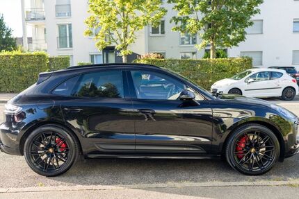 Porsche Macan 82.700 km 68.500 &euro; Leinfelden-Echterdingen 70771