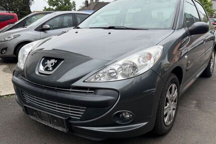 Peugeot 206 192.000 km 1.650 &euro; Edenkoben 67480