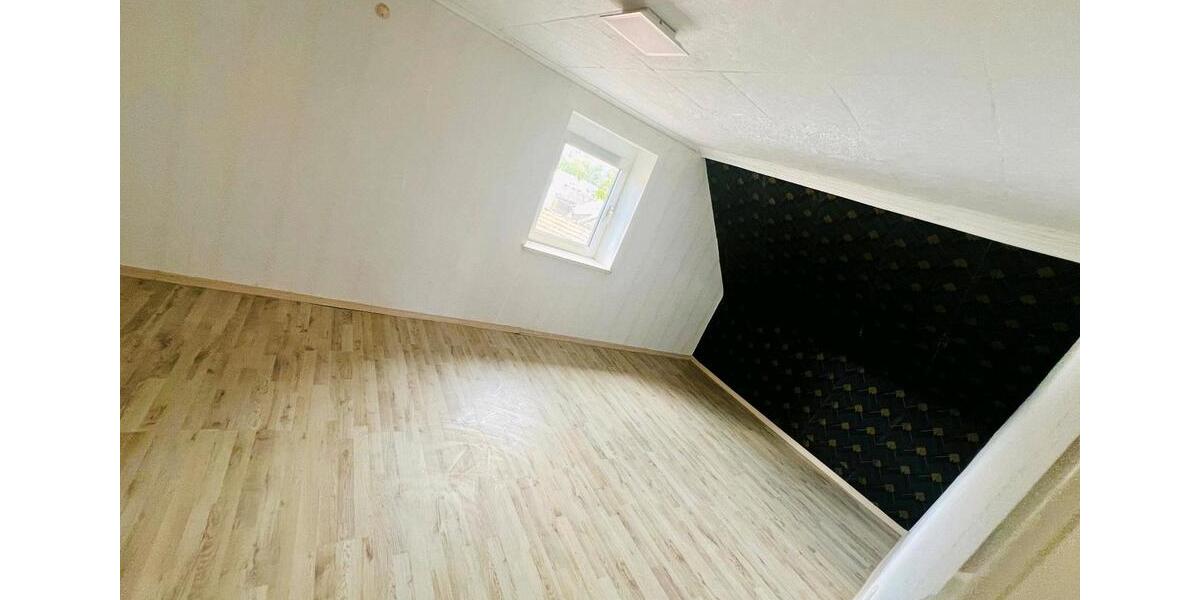 Mehrfamilienhaus, Wohnhaus Stadtkyll - 15 Zimmer, 350 m&sup2;, 220.000&euro; | Angebot:25842148