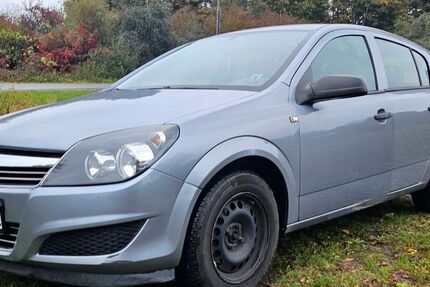 Opel Astra 178.000 km 2.300 € Fulda 36039