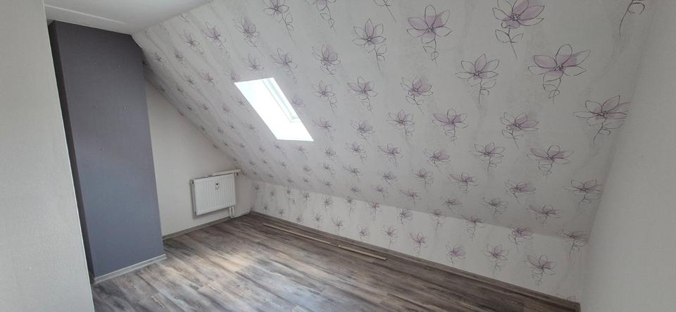 Dachgeschoßwohnung Lohr am Main - 6 Zimmer, 150 m&sup2;, 298.000&euro; | Angebot:26261853