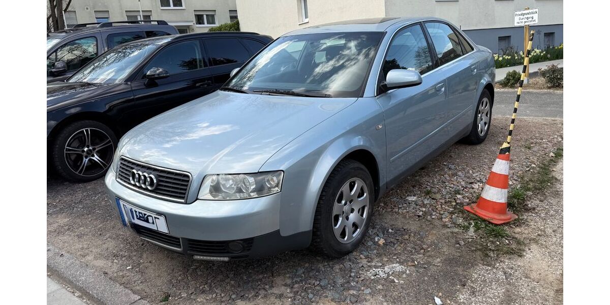 Audi A4 190.000 km 3.399 &euro; Wiesbaden 65201