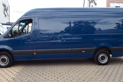 Mercedes-Benz Sprinter 188.000 km 30.928 &euro; Mönchengladbach 41063