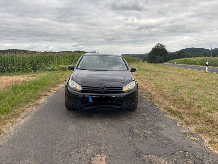 VW Golf 195.000 km 4.800 € Hofbieber 36145