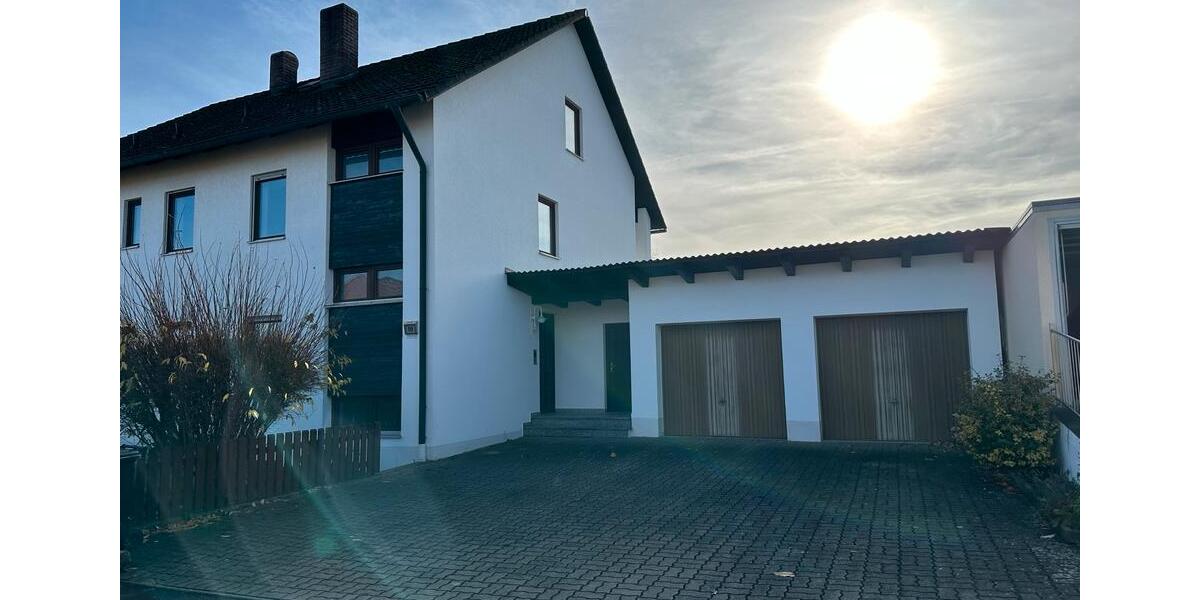 Einfamilienhaus Beratzhausen - 8 Zimmer, 198 m&sup2;, 565.000&euro; | Angebot:26419974