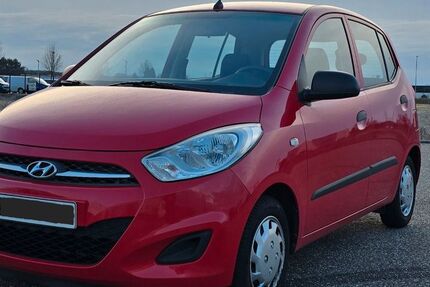 Hyundai i10 152.000 km 2.498 &euro; Neureut 76149
