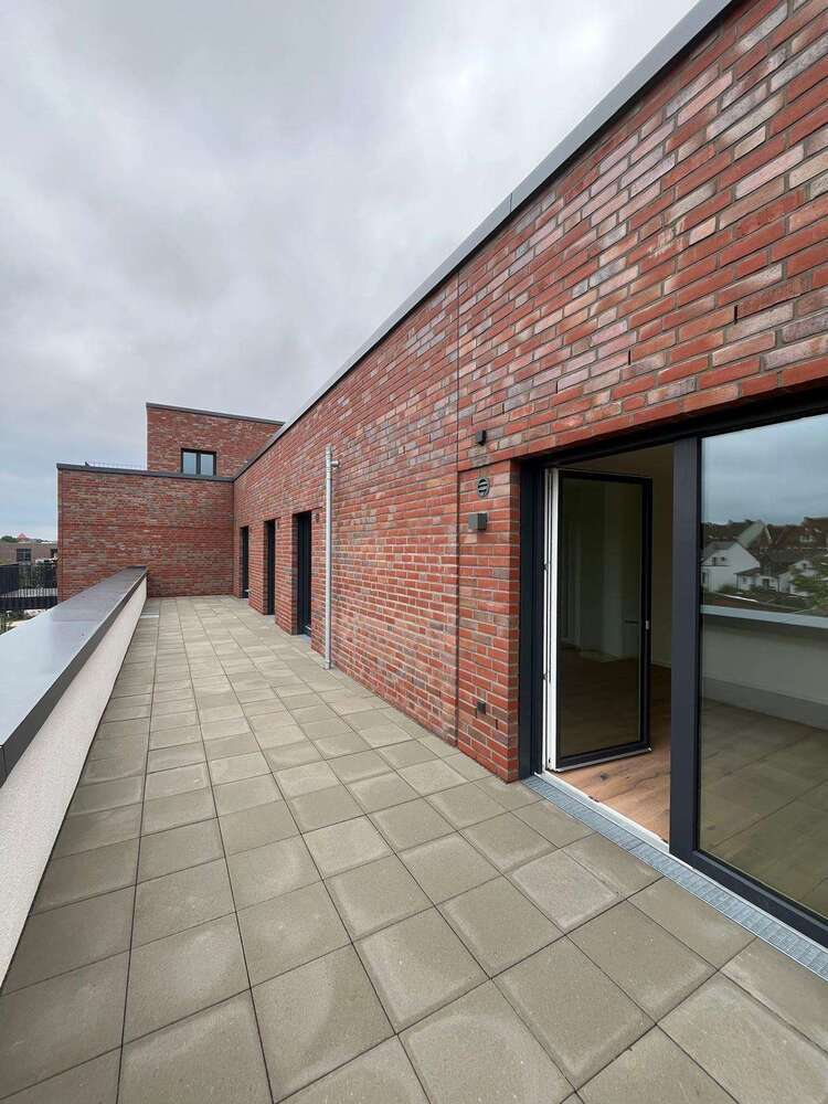 Wohnung zum Mieten in Lüneburg 3.335 € 190.6 m²