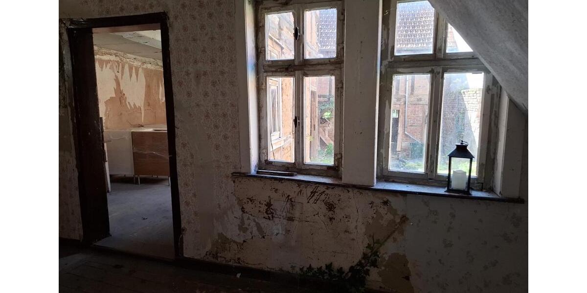 Bauernhaus, Landhaus Treffurt - 5 Zimmer, 160 m&sup2;, 28.000&euro; | Angebot:26872040