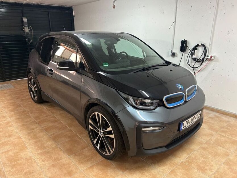 i3