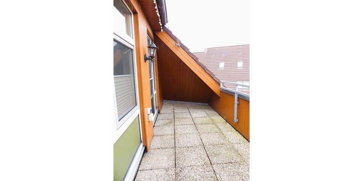 Dachgeschoßwohnung Leer (Ostfriesland) - 3 Zimmer, 90 m&sup2;, 780&euro; | Angebot:26424702