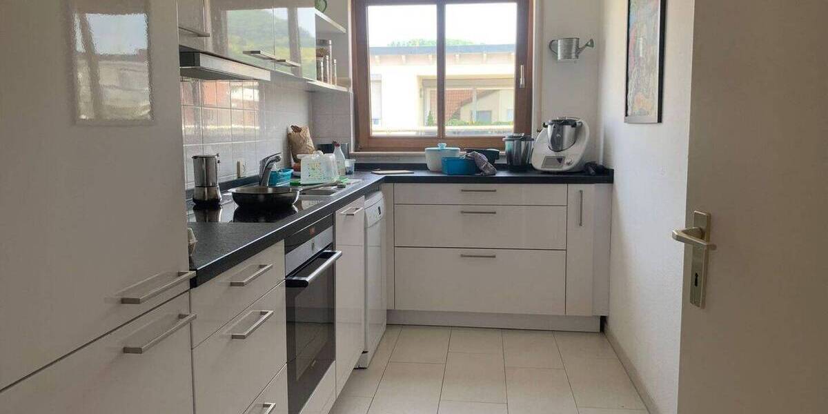 Etagenwohnung Reutlingen Südstadt - 3 Zimmer, 93 m&sup2;, 380.000&euro; | Angebot:25986614