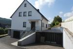 Achtung junge Familie - Freistehendes Wohnhaus mit 2 Garagen und großen Terrassen in Fell - Einfamilienhaus Fell | Angebot:27076370