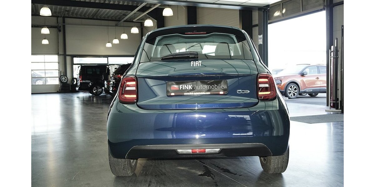 Fiat 500e Action Carplay Android Automatik 1.Hand 20.500 km 13.120 &euro; Lich 35423