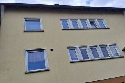 Gemütliche und gut geschnittene Wohnung mit Terrasse in Schwandorf 4 zimmer