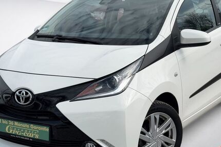 Toyota Aygo (X) 26.535 km 10.990 &euro; München 81825