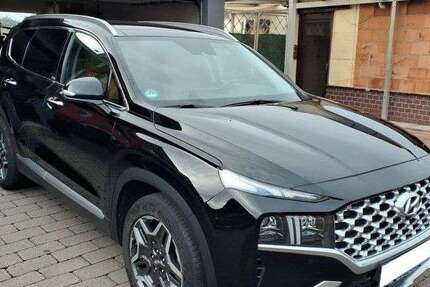 Hyundai SANTA FE 42.612 km 31.950 &euro; Herges-Hallenberg 98587