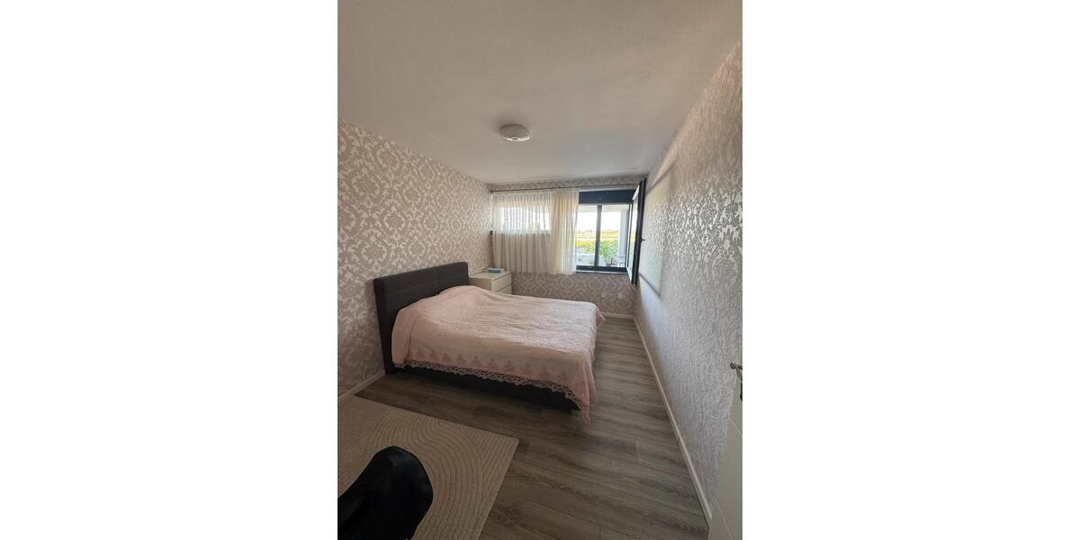Terrassenwohnung Meckenheim - 3 Zimmer, 90 m&sup2;, 295.000&euro; | Angebot:27024010