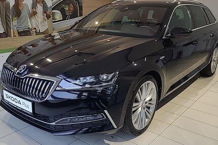 Skoda Superb 88.627 km 24.470 &euro; Dresden 01067
