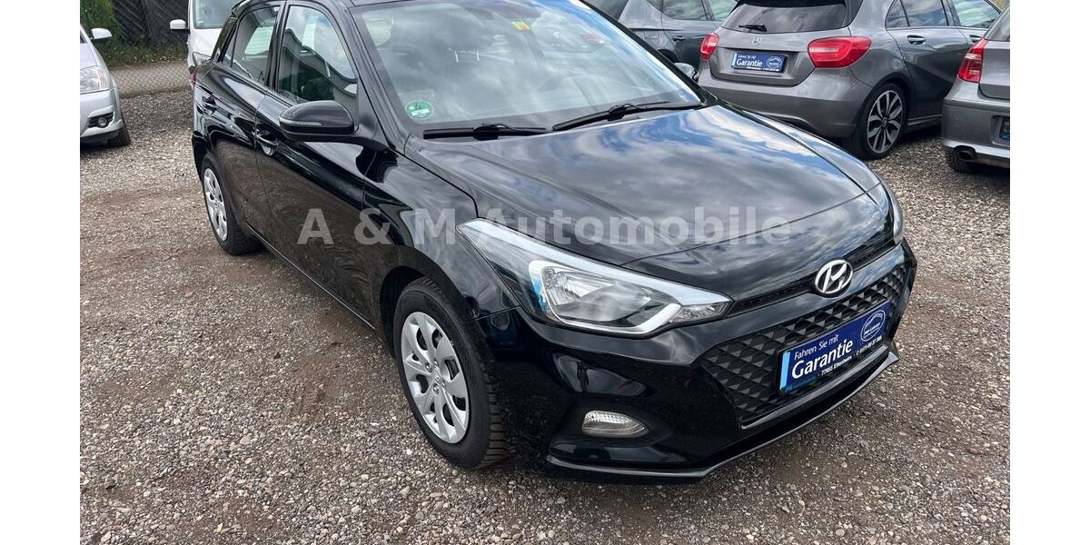 Hyundai i20 162.000 km 7.600 € Ettenheim 77955