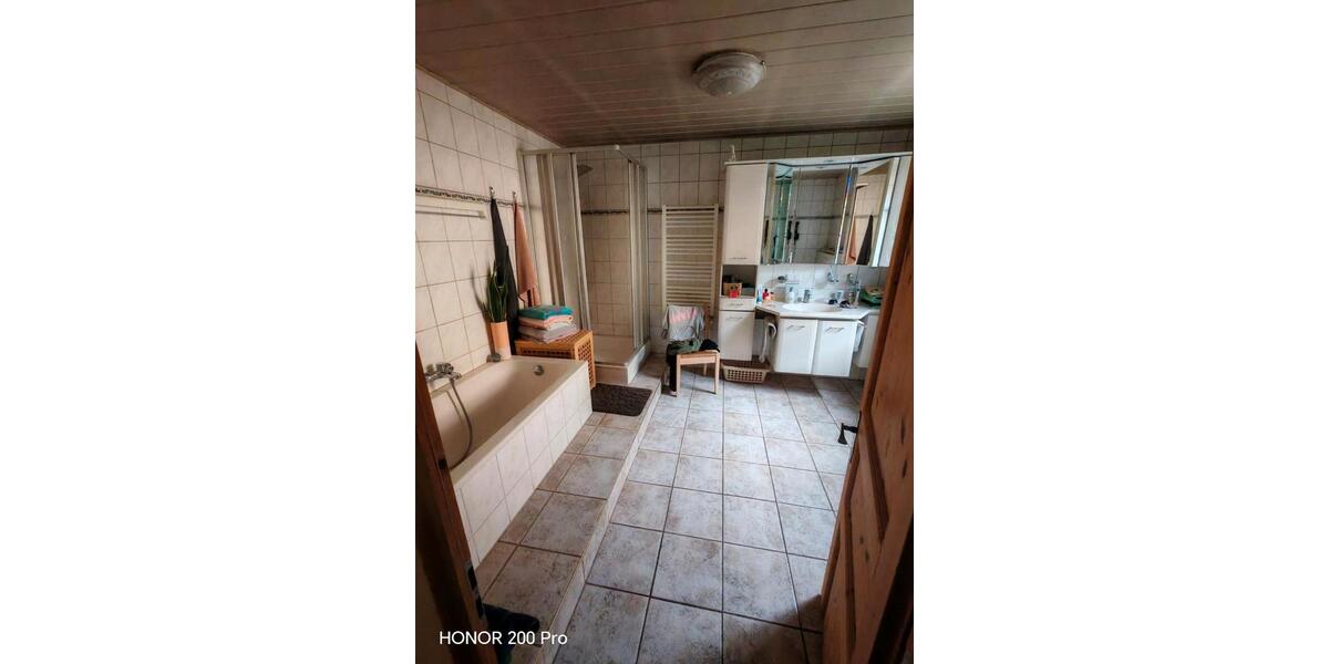 Einfamilienhaus Bad Schmiedeberg - 6 Zimmer, 180 m&sup2;, 215.000&euro; | Angebot:27244152