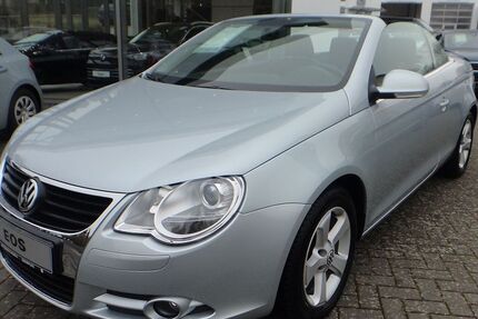 VW Eos 111.000 km 8.498 € Königswinter 53639