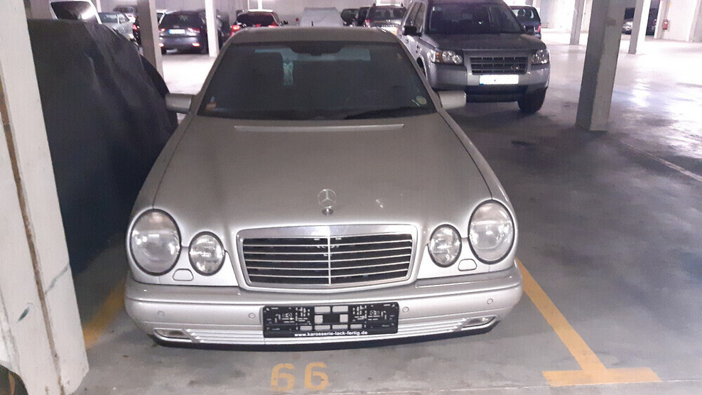 E 280