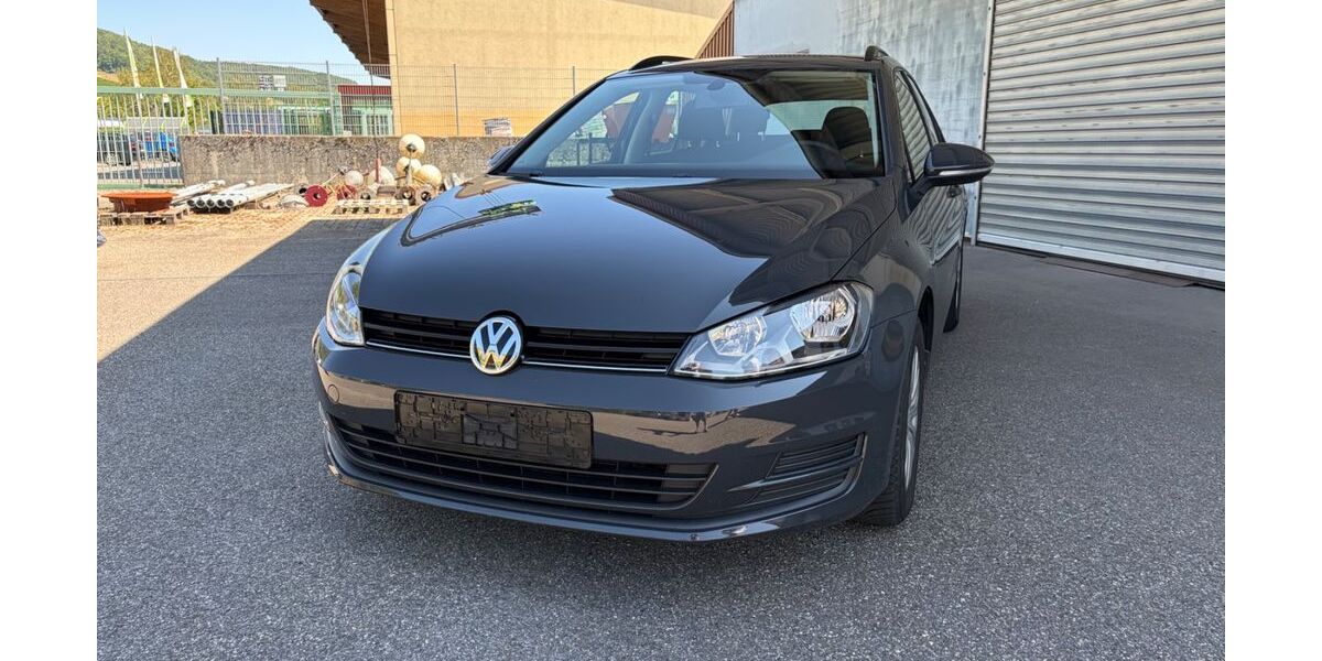 VW Golf 139.000 km 7.800 &euro; Ingelfingen 74653