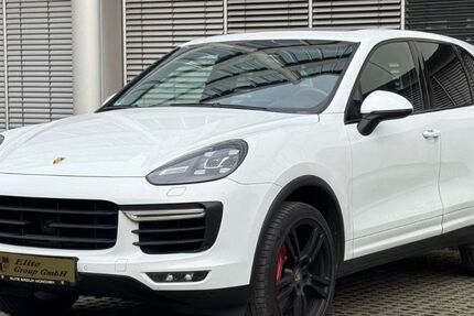 Porsche Cayenne 280.000 km 22.800 &euro; München 81547
