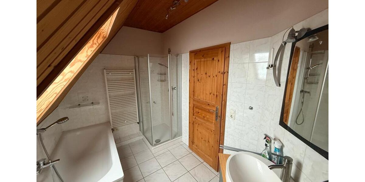 Dachgeschoßwohnung Oldenburg in Holstein - 4 Zimmer, 112 m&sup2;, 1.600&euro; | Angebot:25079818