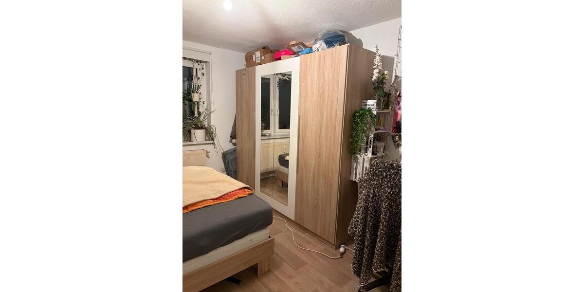 Etagenwohnung Friedeburg - 3 Zimmer, 59 m&sup2;, 500&euro; | Angebot:25271032