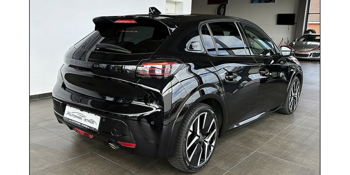 Peugeot 208 Hybrid GT Pano LED Kam Assist Keyless Temp 18.900 km 18.990 &euro; Stade 21682