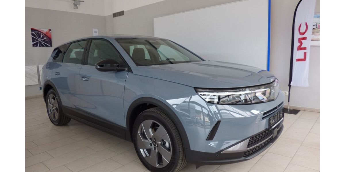 Opel Grandland (X) 2.800 km 28.390 &euro; Ahorntal 95491