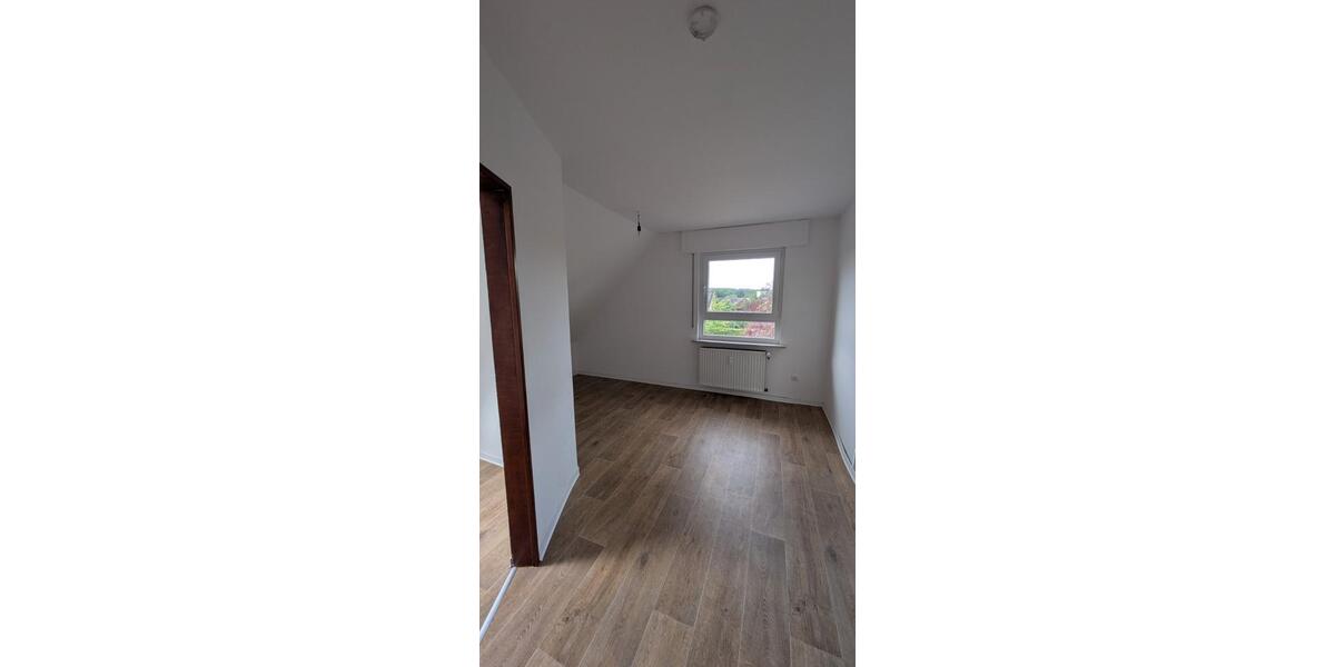 Einfamilienhaus Himbergen - 7.5 Zimmer, 168 m&sup2;, 249.000&euro; | Angebot:26865162