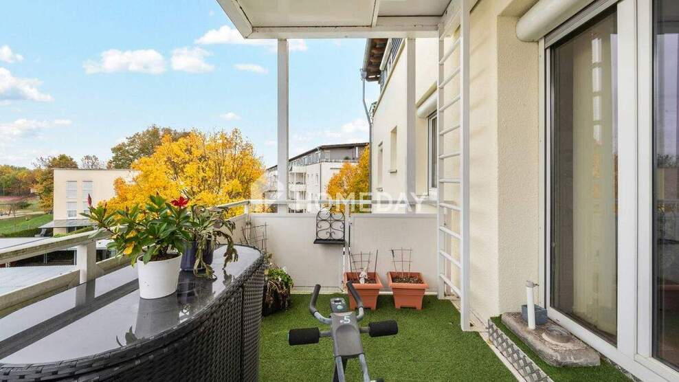 Raum für alles, was Sie lieben: großzügige 5-Zimmer-Wohnung mit 2 Balkonen in Remseck-Pattonville 5 zimmer