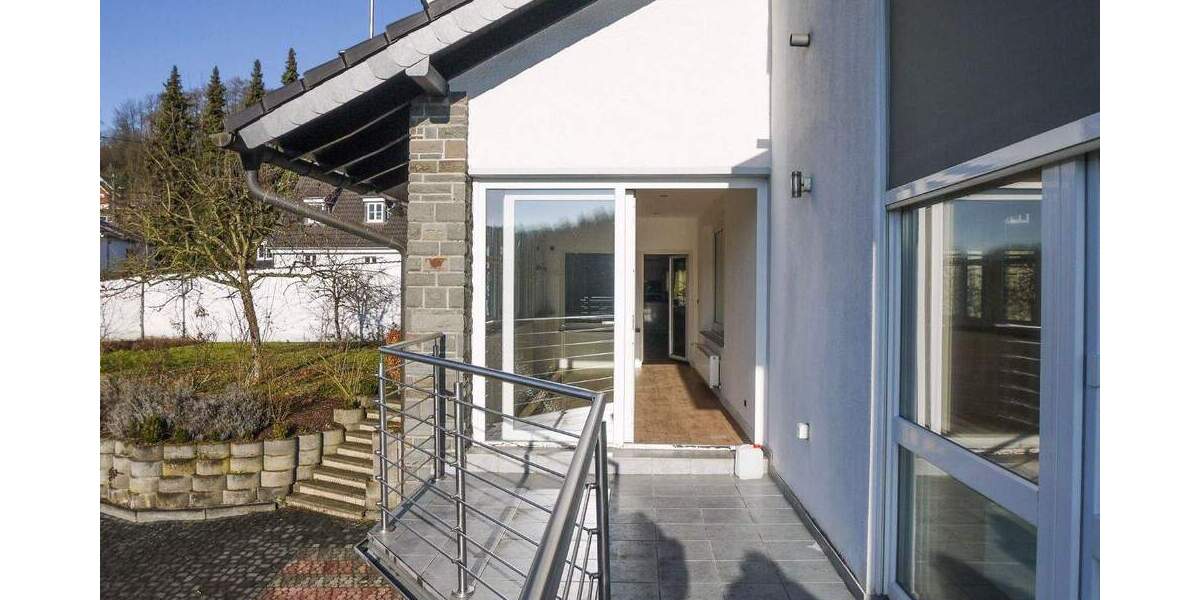 Etagenwohnung Engelskirchen Schnellenbach - 5 Zimmer, 200 m&sup2;, 1.850&euro; | Angebot:26656736