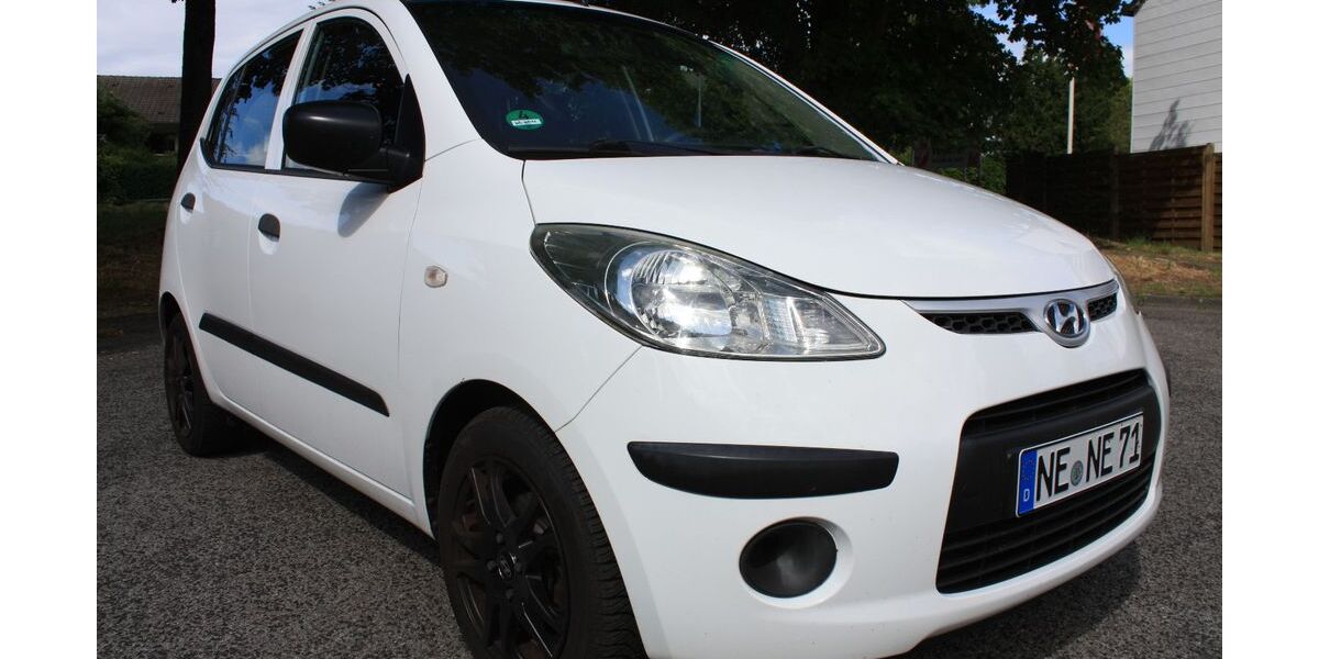 Hyundai i10 186.000 km 2.799 &euro; Neuss 41462