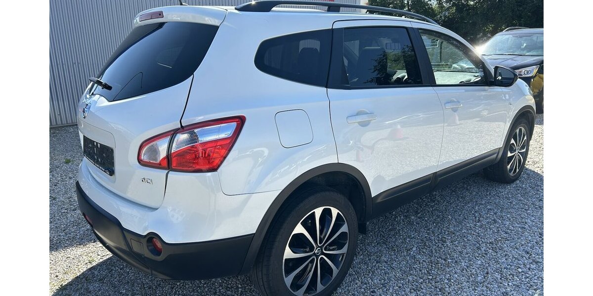 Nissan Qashqai+2 2.0 dCi Aut. 4X4 Kamera 360° 7-Sitzer 204.700 km 8.500 &euro; Altdorf 84032