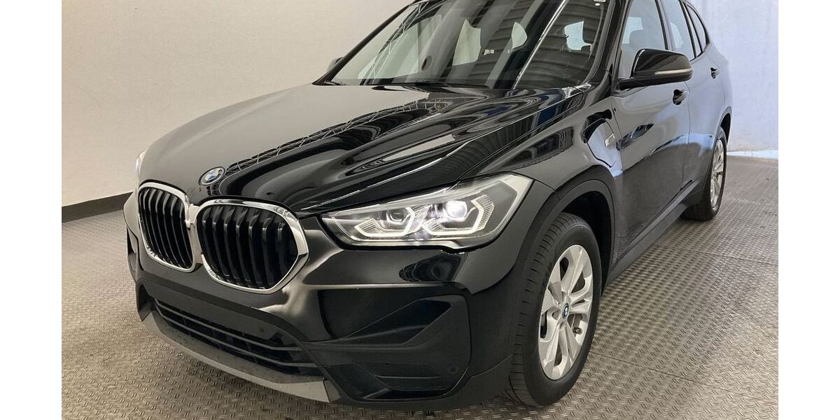 BMW X1 60.900 km 23.950 &euro; Warendorf 48231