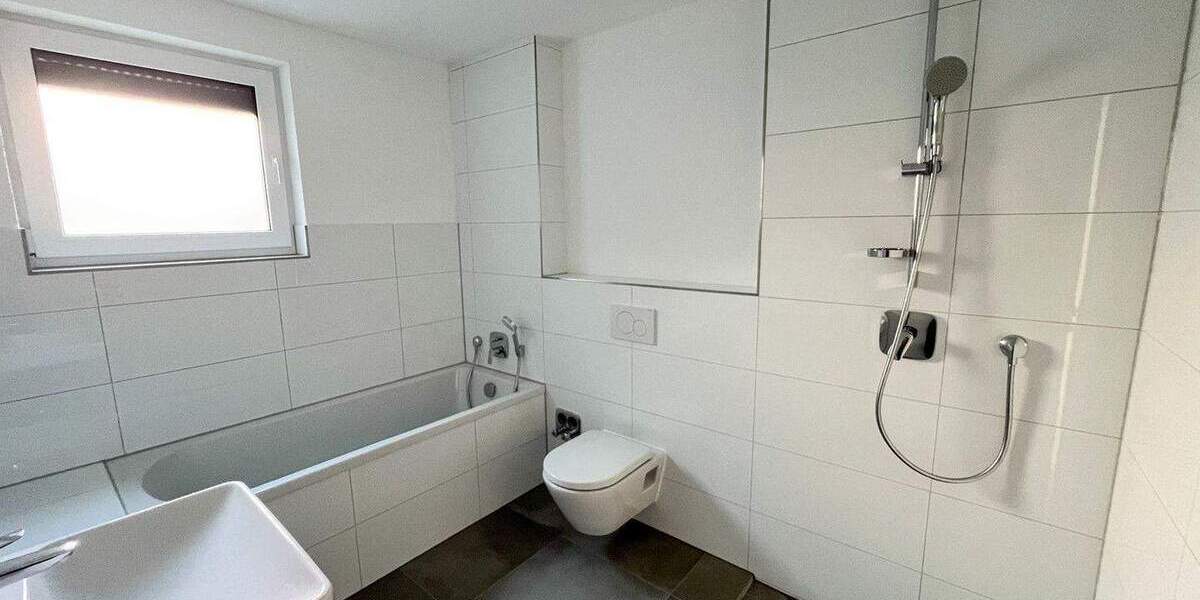 Etagenwohnung Auenstein-Ilsfeld Auenstein - 3 Zimmer, 85 m&sup2;, 1.360&euro; | Angebot:25743877