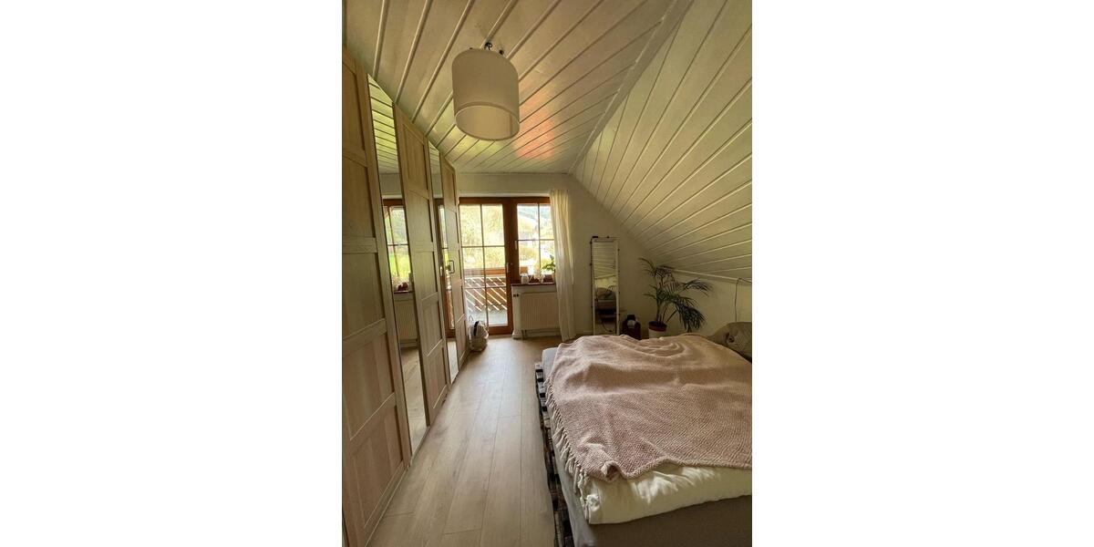 Etagenwohnung Stegen - 3.5 Zimmer, 9 m&sup2;, 1.100&euro; | Angebot:25340833