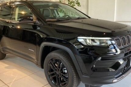 Jeep Compass 18.737 km 28.990 € Dresden 01109