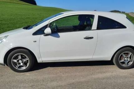 Opel Corsa 173.000 km 1.800 &euro; Weingarten 88250