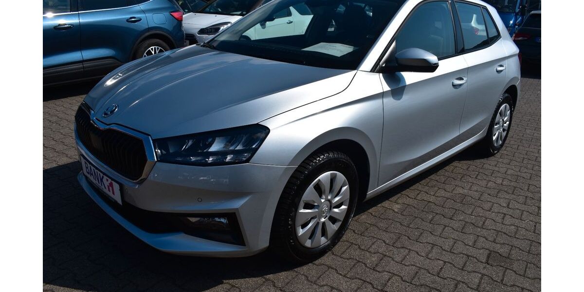 Skoda Fabia 15.000 km 16.999 &euro; Niederfüllbach 96489