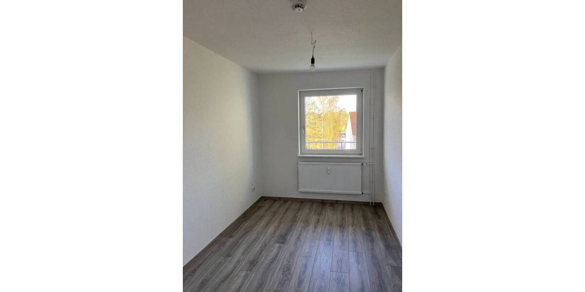 Etagenwohnung Salzgitter Lebenstedt - 4 Zimmer, 74 m&sup2;, 446&euro; | Angebot:26259206