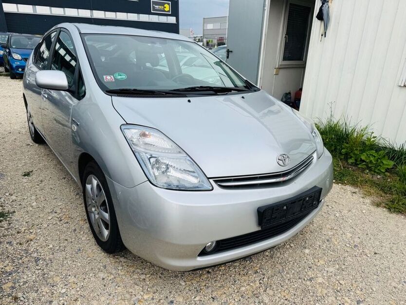 PRIUs