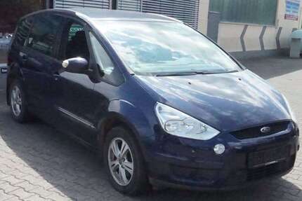Ford S-Max 220.700 km 2.000 € Konz 54329