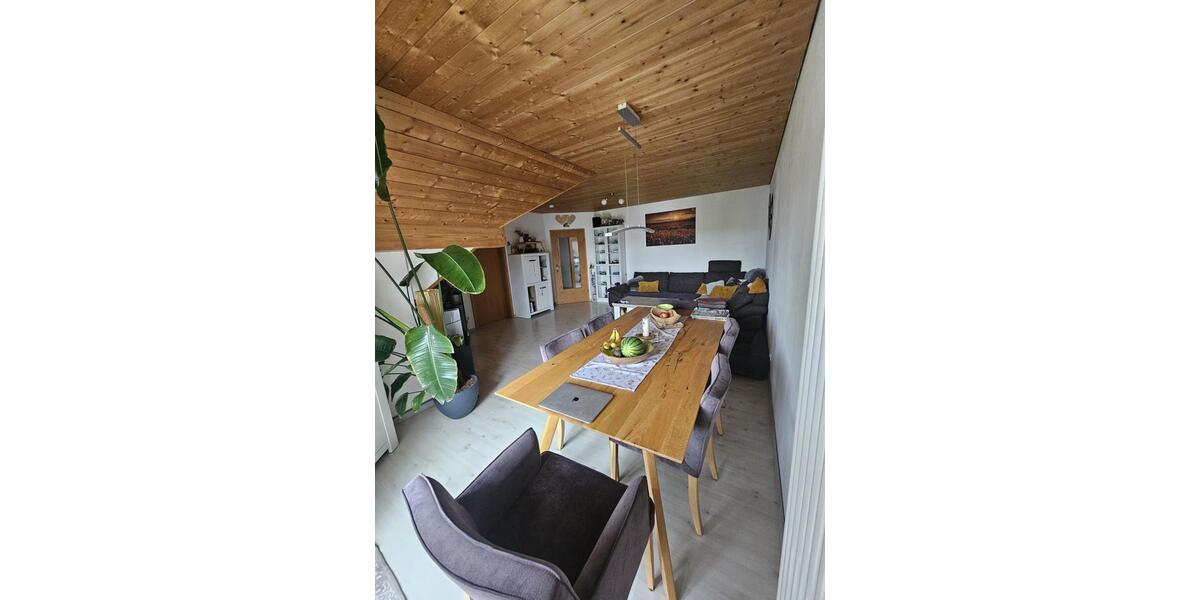 Dachgeschoßwohnung Peißenberg - 3 Zimmer, 79 m&sup2;, 355.000&euro; | Angebot:26876842