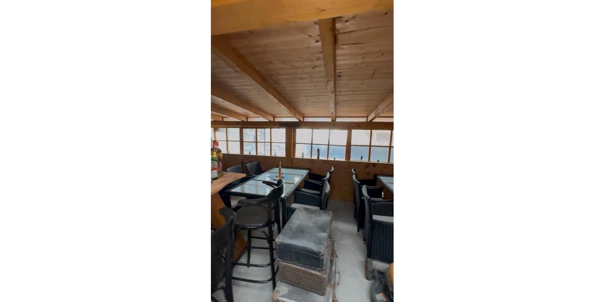 LAGER, LAGER, LAGER… BAUERNHAUS MIT SCHEUNE MIETEN ODER KAUFEN 5 zimmer