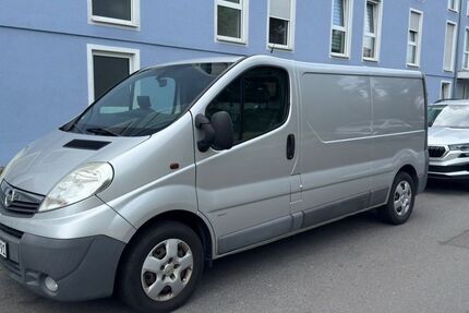 Opel Vivaro 121.000 km 10.300 &euro; Mannheim 68305
